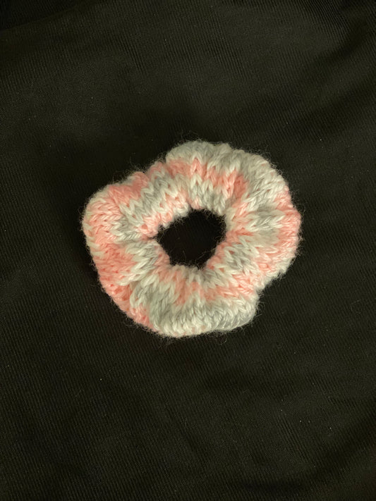 Learn to Knit a Scrunchie