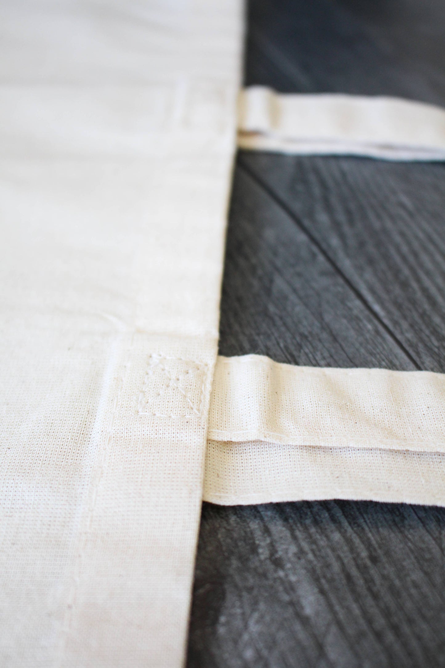 "I Rescue Skeins Trapped In Yarn Stores" Tote