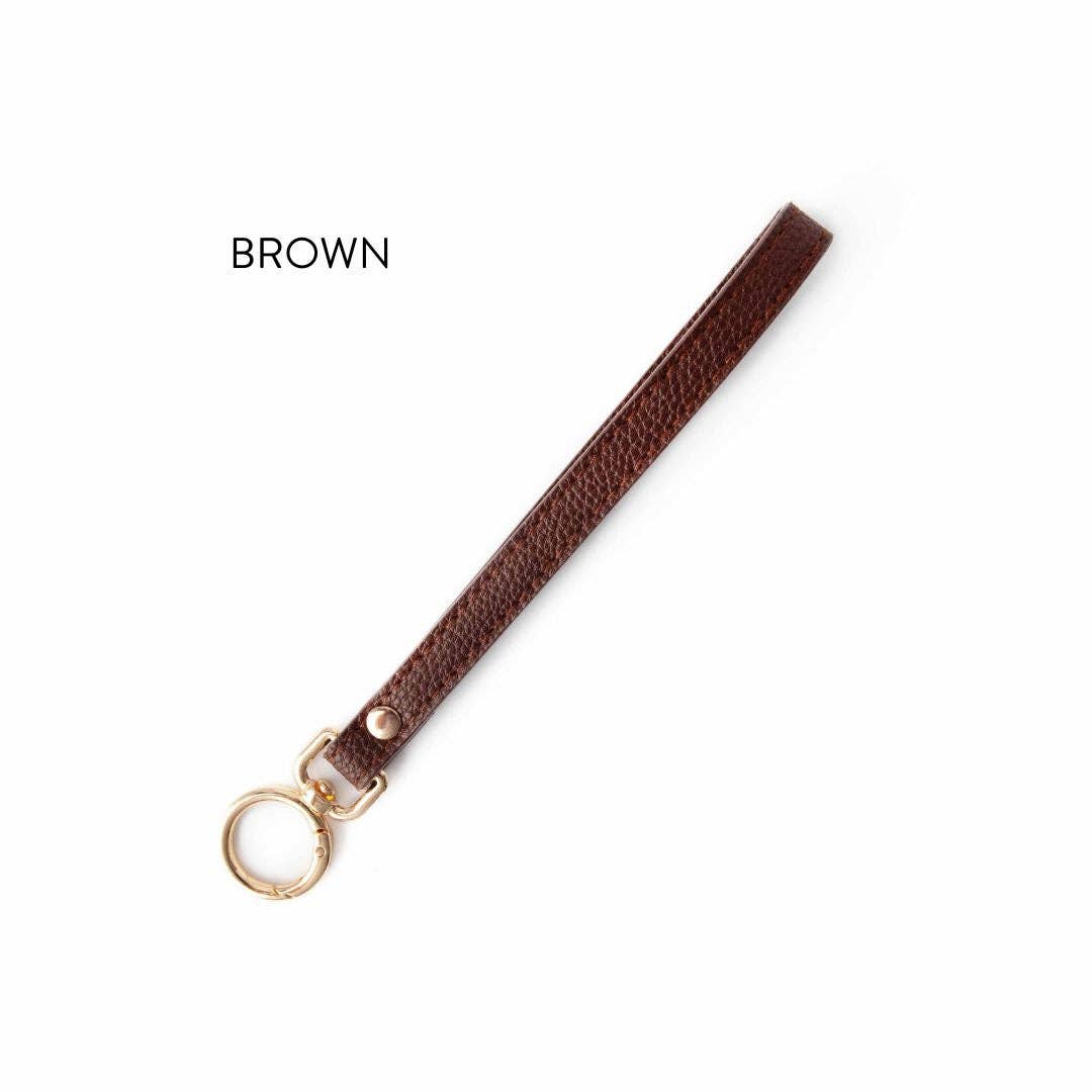 Wide Ring Yarn To Go Carousel Wrist Strap