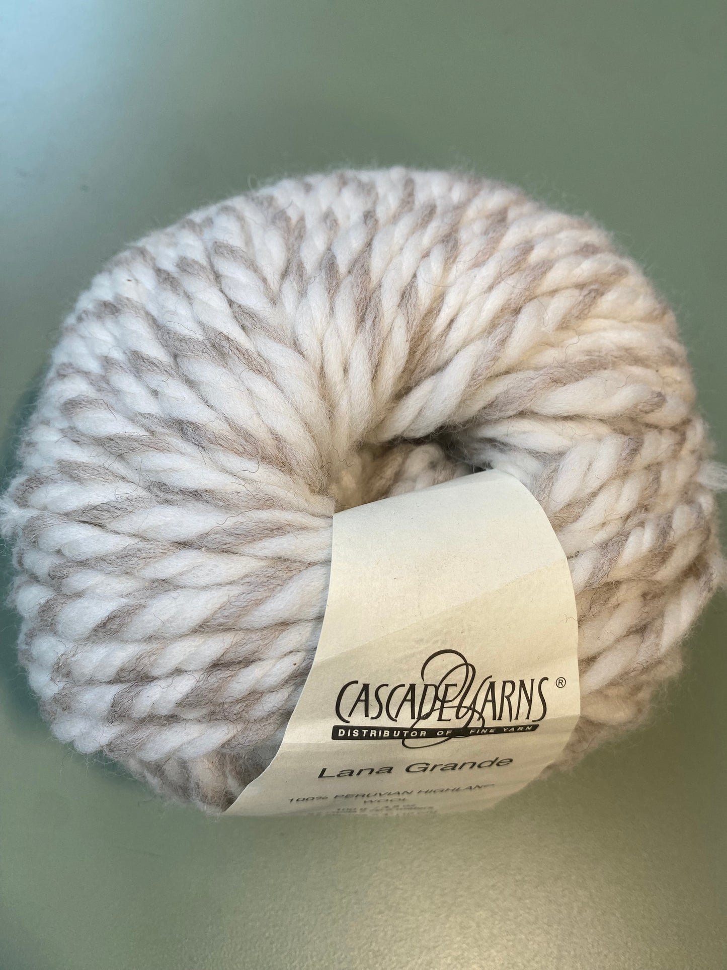 Cascade Lana Grande