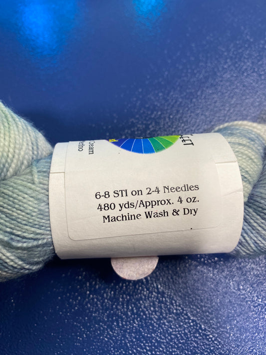 Done Roving Yarns Frolicking Feet