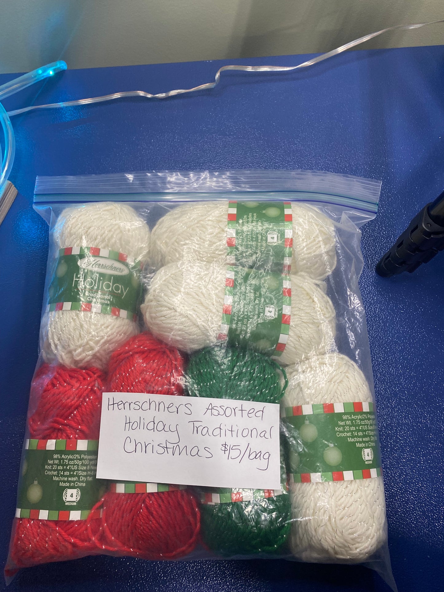 Herrschners Holiday Traditional Christmas Bundle